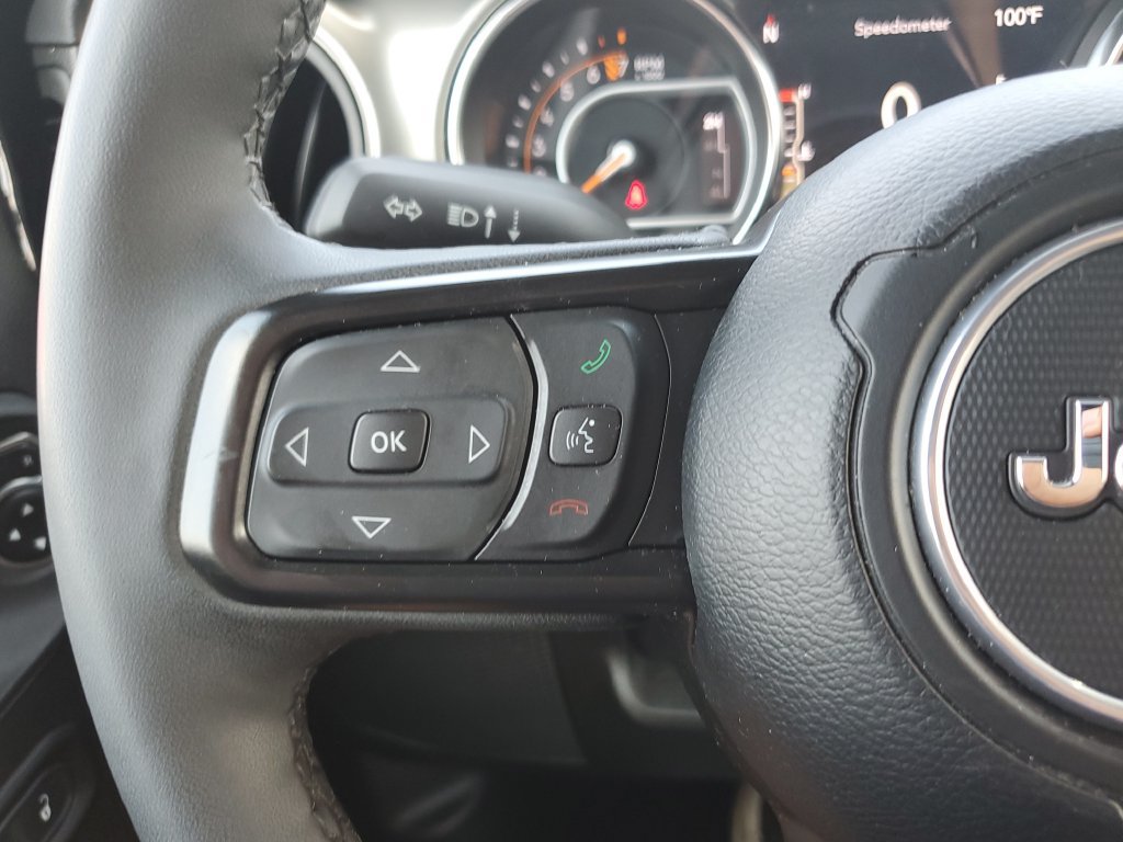 Certified 2023 Jeep Gladiator Sport AWD/4WD image 21