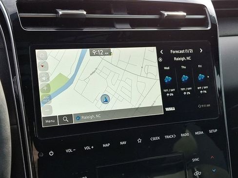 Used 2024 Hyundai Santa Cruz Limited image 19