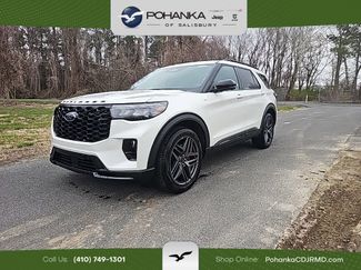 Used 2025 Ford Explorer ST-Line w/ ST-Line Street Pack video 1