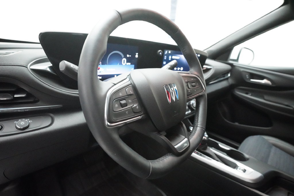 Used 2025 Buick Envista Preferred w/ Convenience I Package FWD image 8