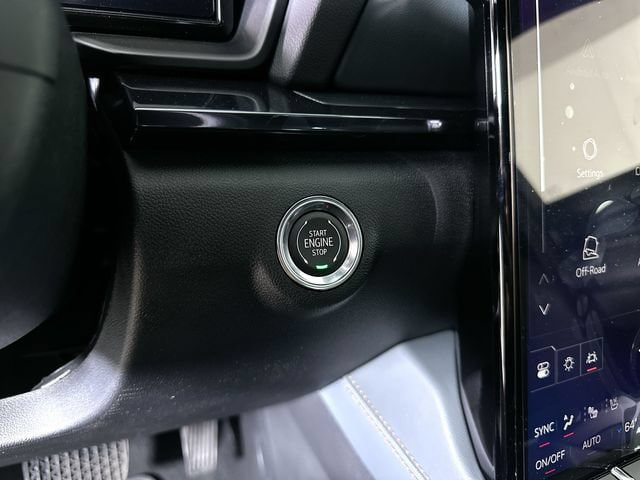 New 2027 GMC Terrain AT4 w/ Convenience Package III AWD/4WD image 18