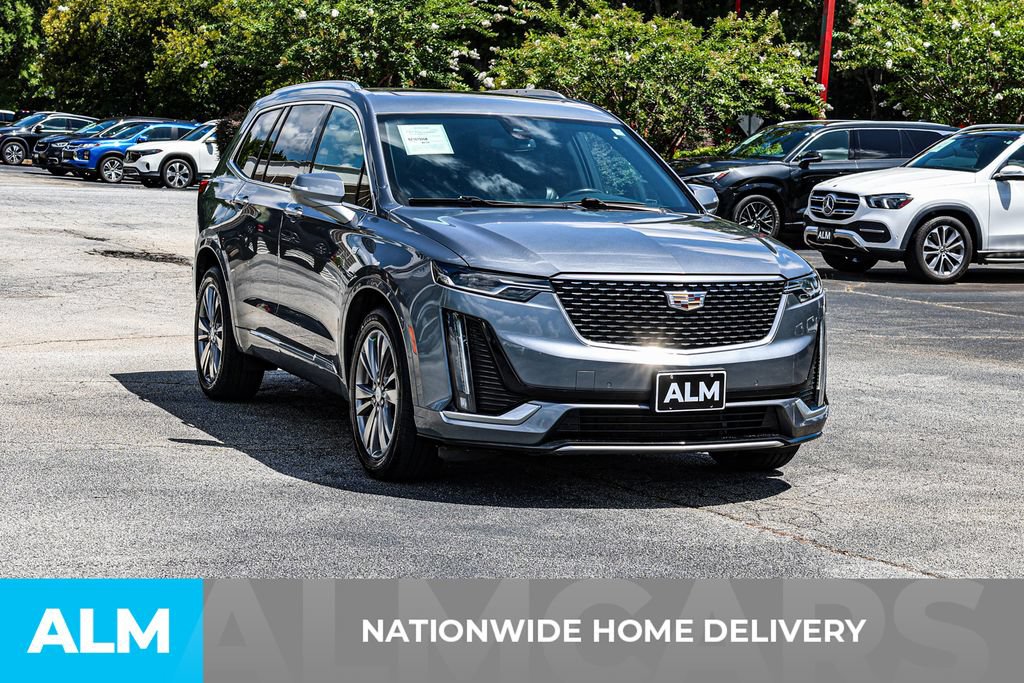 Used 2022 Cadillac XT6 Premium Luxury FWD image 4
