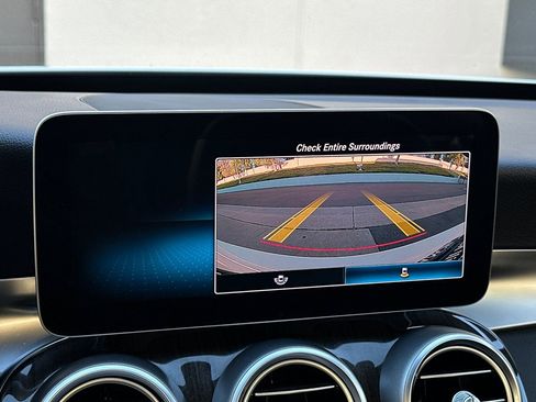 Used 2020 Mercedes-Benz C 300 Sedan image 17