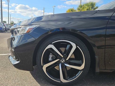 Used 2022 Honda Accord Sport image 18