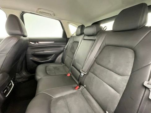 Used 2019 MAZDA CX-5 Touring image 4