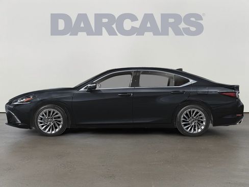 New 2025 Lexus ES 350 Ultra Luxury image 2