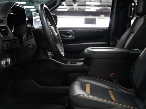 Used 2023 GMC Yukon AT4 AWD/4WD image 62
