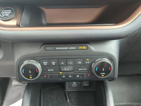 Certified 2022 Ford Bronco Sport Outer Banks w/ Tech Package AWD/4WD image 29