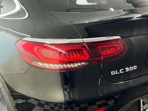 Certified 2022 Mercedes-Benz GLC 300 4MATIC Coupe image 10