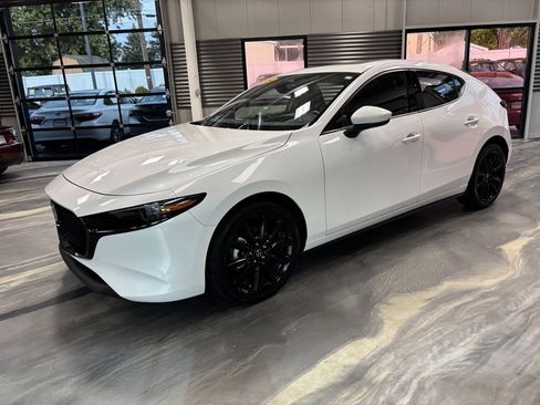 Used 2024 MAZDA MAZDA3 s image 37