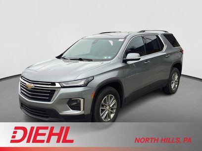 Used 2023 Chevrolet Traverse LT