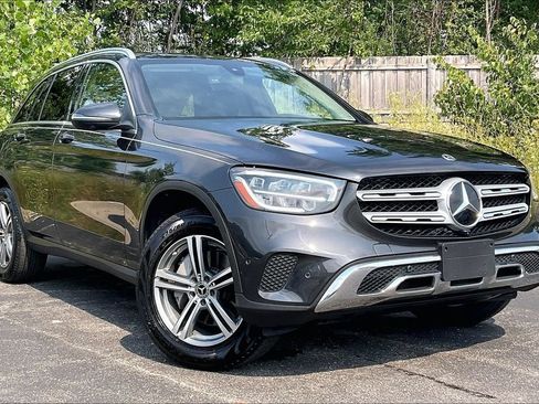 Used 2021 Mercedes-Benz GLC 300 4MATIC image 1