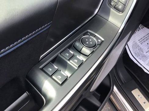 New 2025 Ford F150 Platinum w/ Equipment Group 702A High image 11