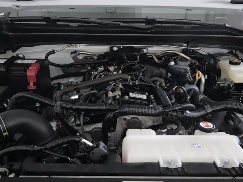 Used 2025 Toyota Tacoma SR w/ SR Upgrade Package RWD image 25