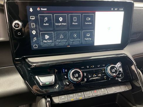 Used 2024 GMC Sierra 1500 AT4 w/ AT4 Preferred Package AWD/4WD image 23