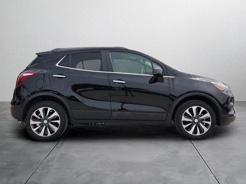 Used 2021 Buick Encore Preferred AWD/4WD image 5