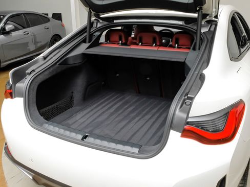 Used 2023 BMW i4 eDrive35 w/ Premium Package RWD image 56