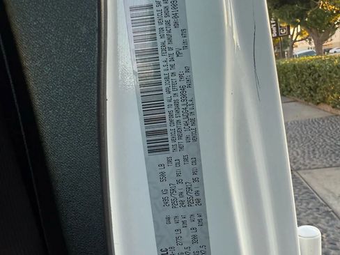 Used 2018 Jeep Wrangler Unlimited Sport S image 29