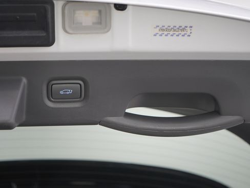 Used 2024 Hyundai Ioniq 5 Limited AWD/4WD image 11