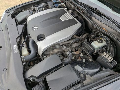 Used 2017 Lexus IS 300 AWD w/ Premium Package image 16