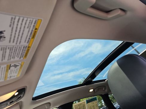 Used 2021 INFINITI QX50 Luxe AWD/4WD image 33