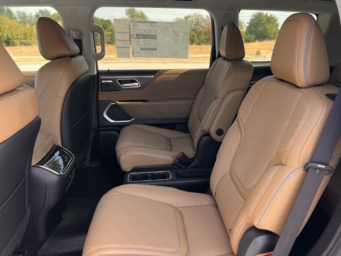 New 2027 INFINITI QX80 Luxe RWD image 26