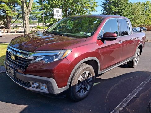 Used 2017 Honda Ridgeline RTL-E image 2