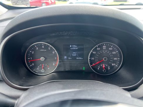Used 2021 Kia Sportage LX image 21