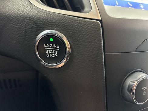 Used 2020 Ford Edge SEL AWD/4WD image 21