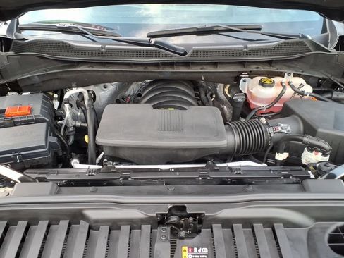 Used 2022 Chevrolet Silverado 1500 ZR2 w/ Technology Package AWD/4WD image 33