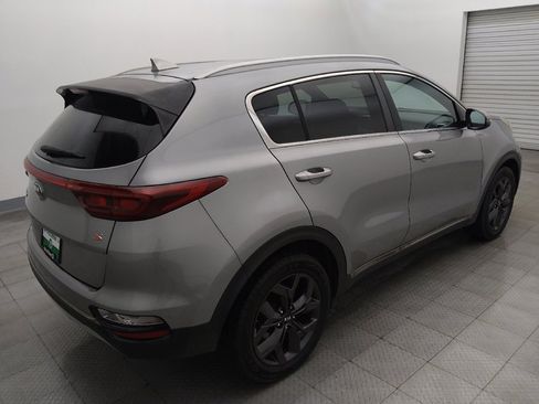 Used 2020 Kia Sportage S FWD image 9