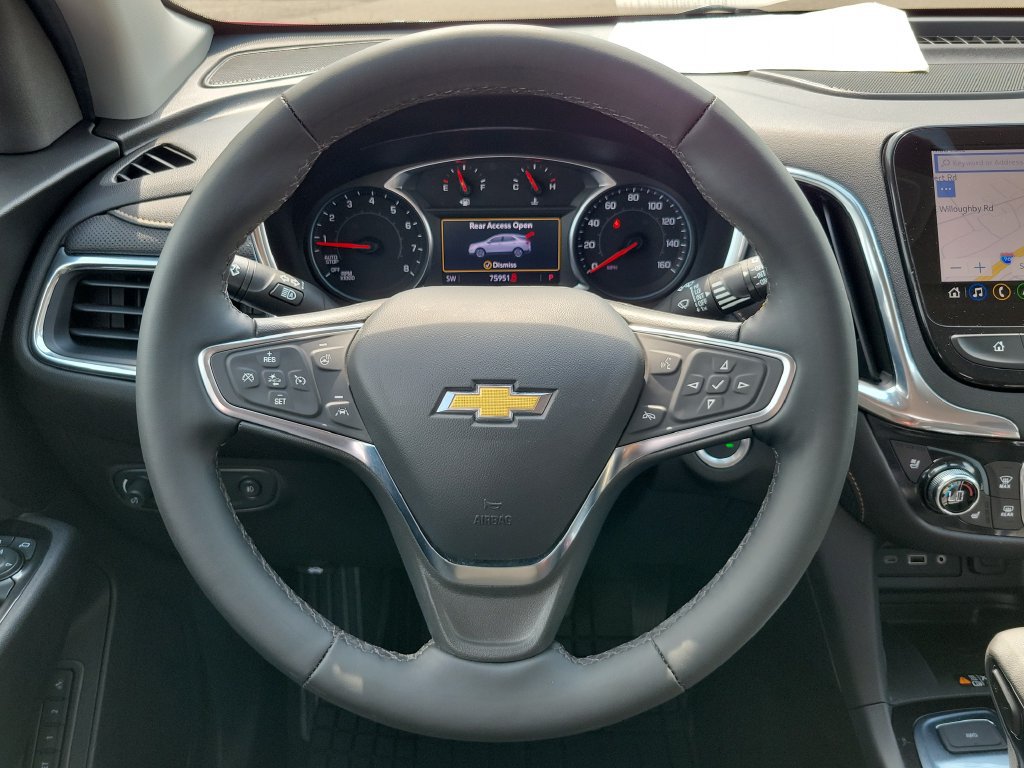 Used 2024 Chevrolet Equinox Premier AWD/4WD image 35