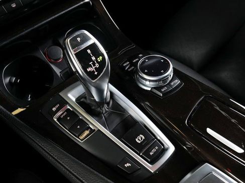 Used 2014 BMW 550i Sedan image 16