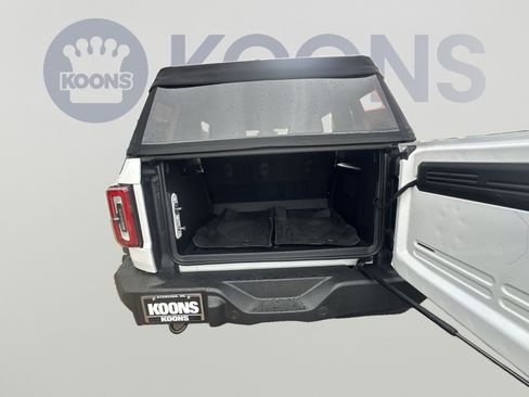 Used 2023 Ford Bronco Outer Banks w/ Sasquatch Package AWD/4WD image 33