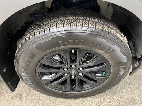 Used 2025 Ford F150 Lariat w/ Bed Utility Package image 18