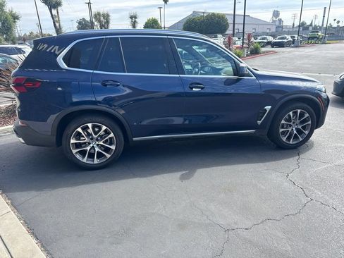 Used 2024 BMW X5 sDrive40i w/ Executive Package RWD image 8
