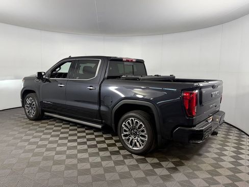 Used 2024 GMC Sierra 1500 Denali Ultimate AWD/4WD image 9