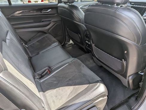 Used 2023 Jeep Grand Cherokee L Laredo AWD/4WD image 26