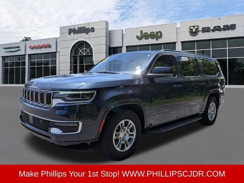 Used 2024 Jeep Wagoneer L 4WD image 7