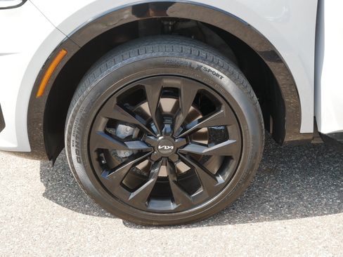 Certified 2023 Kia Sorento SX AWD/4WD image 15