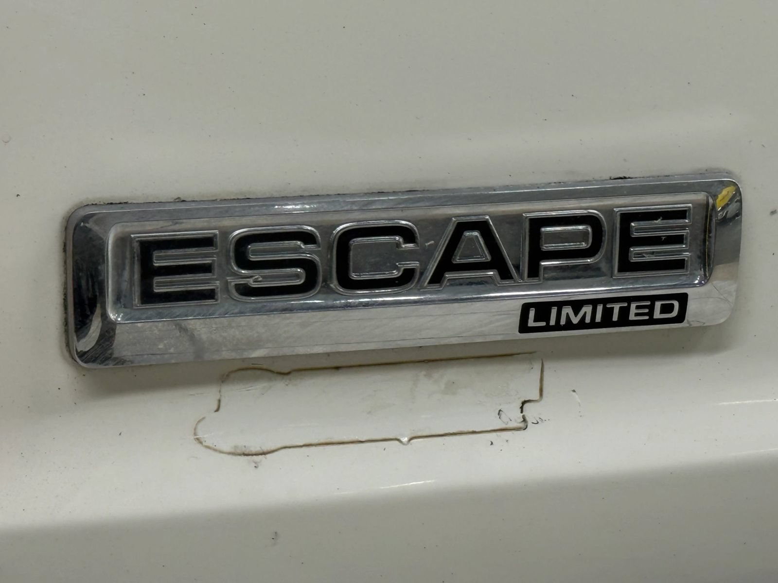 Used 2010 Ford Escape Limited FWD image 13