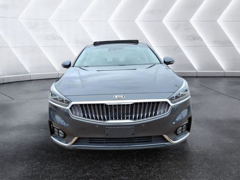 Used 2018 Kia Cadenza Technology FWD image 8