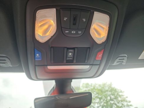 Used 2022 RAM 1500 Big Horn AWD/4WD image 24