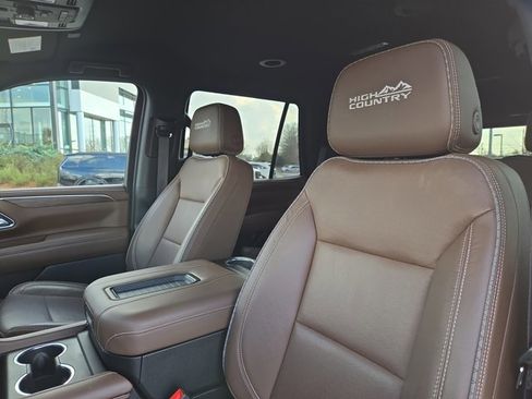 Used 2023 Chevrolet Tahoe High Country image 25
