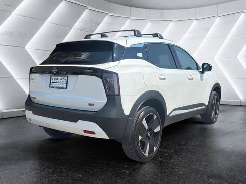 New 2026 Nissan Kicks SR image 8