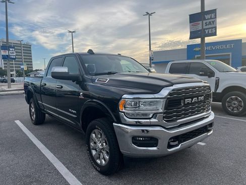 Used 2019 RAM 2500 Limited AWD/4WD image 1