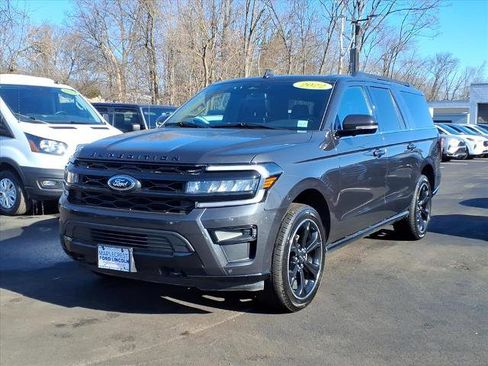 Certified 2022 Ford Expedition Max Limited image 2