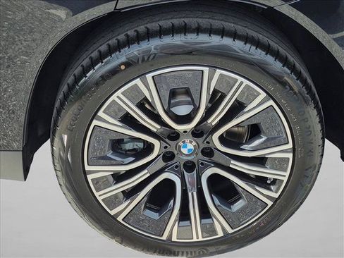 New 2026 BMW X3 xDrive30i w/ Premium Package AWD/4WD image 9