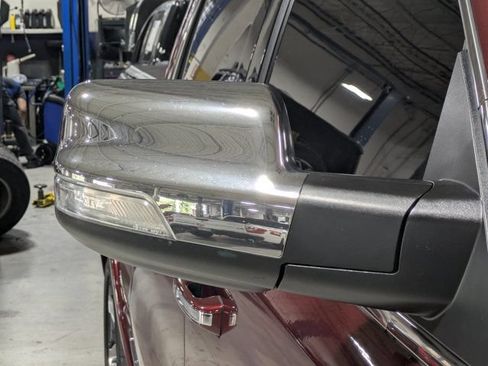 Used 2022 RAM 1500 Limited AWD/4WD image 11