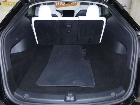Used 2020 Tesla Model Y Long Range image 25